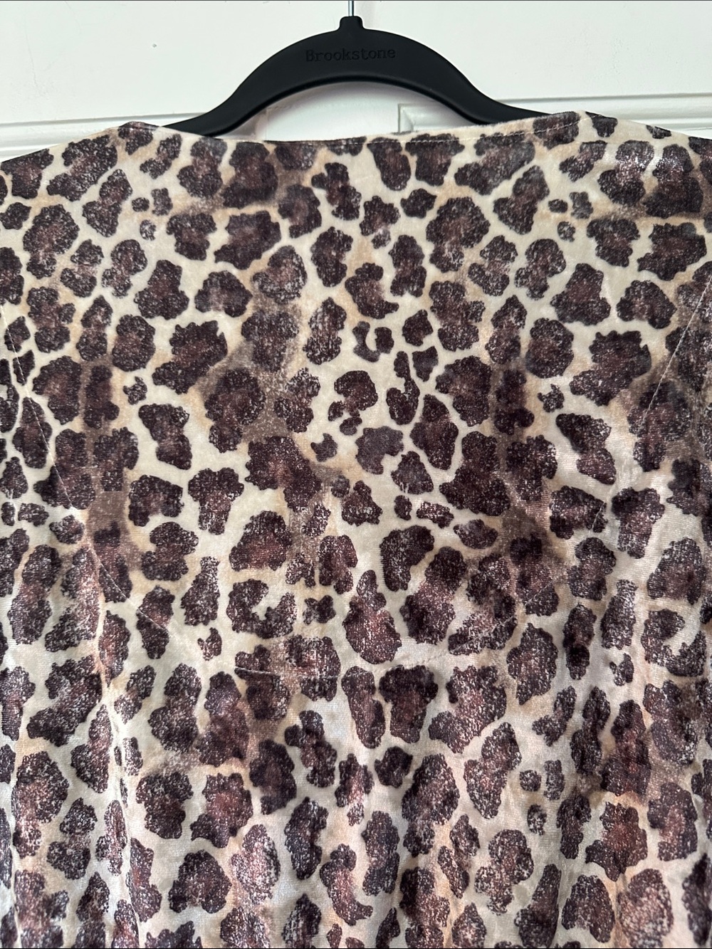 Cato Brown & White Leopard-Print V-Neck Velvety Tunic Top Size XL - Picture 8 of 15